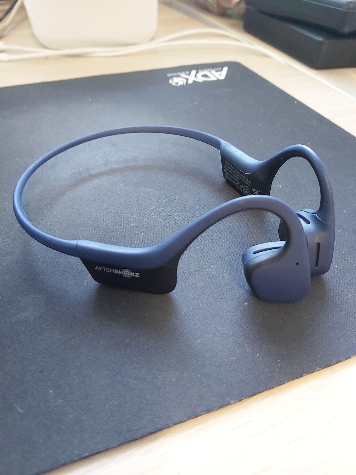 Aftershokz AS650 luujohdekuulokkeet, Helsinki