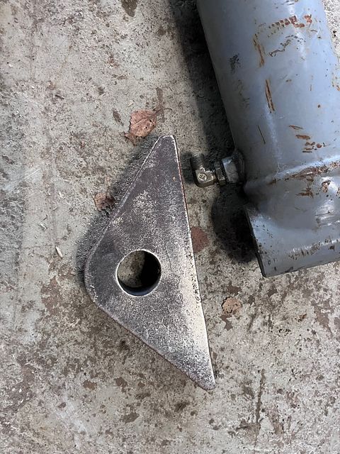 Image 4/5