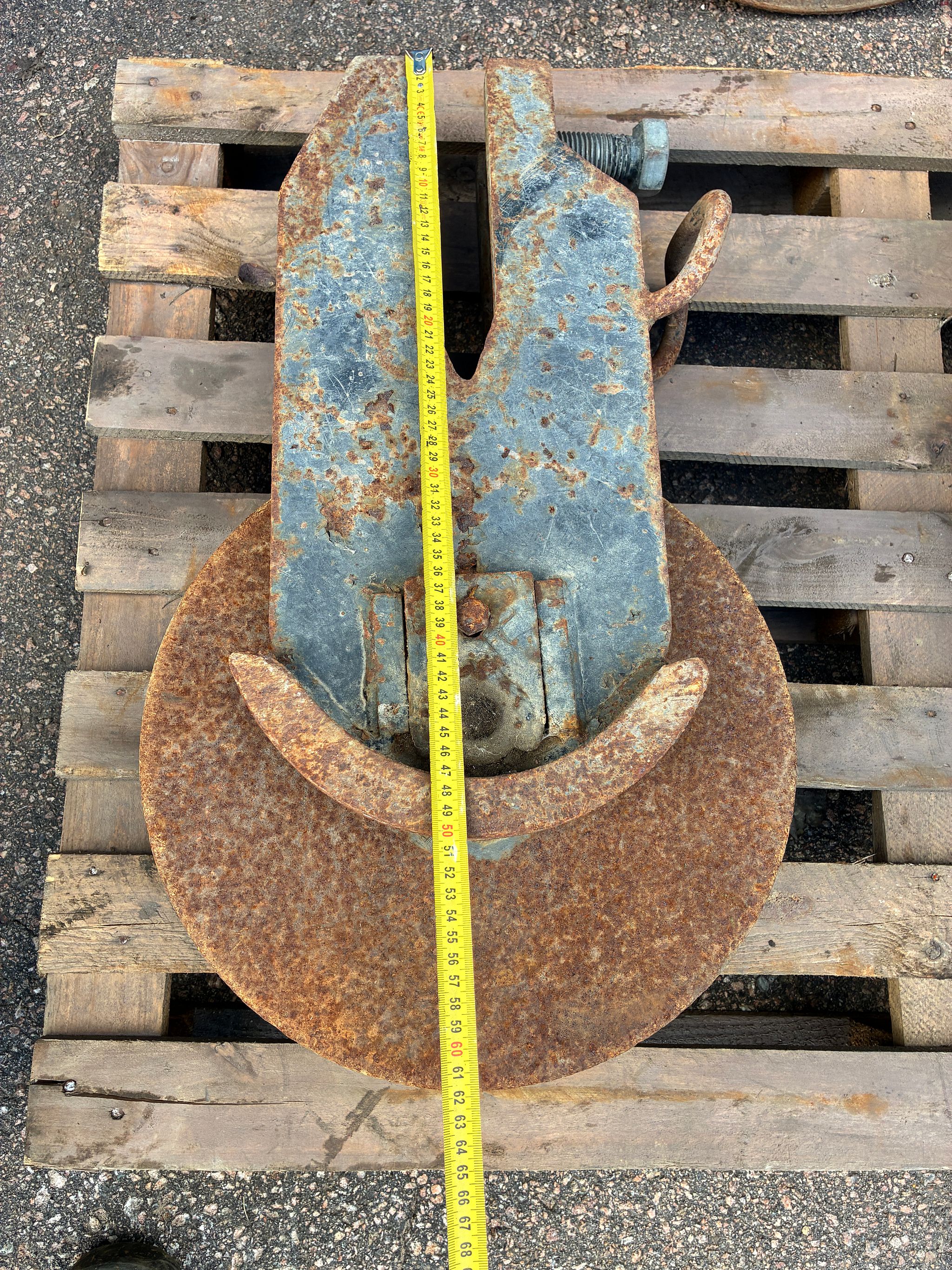 Image 3/3