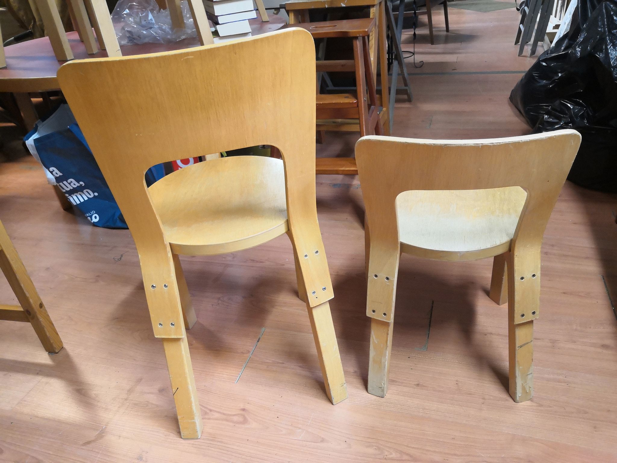 Image 2/10