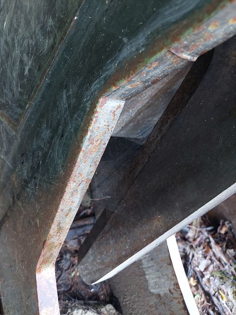 Image 6/6