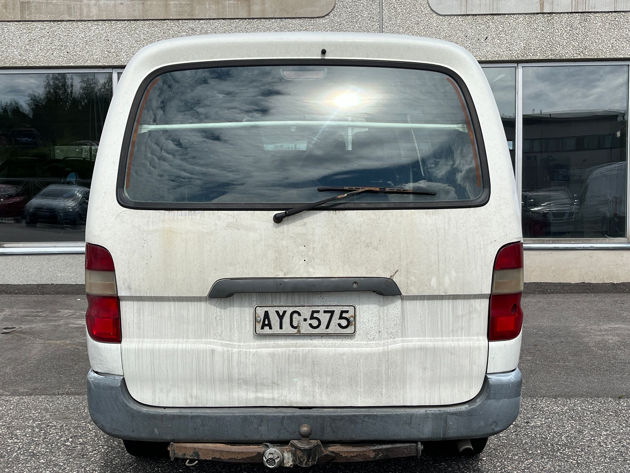Image 9/57