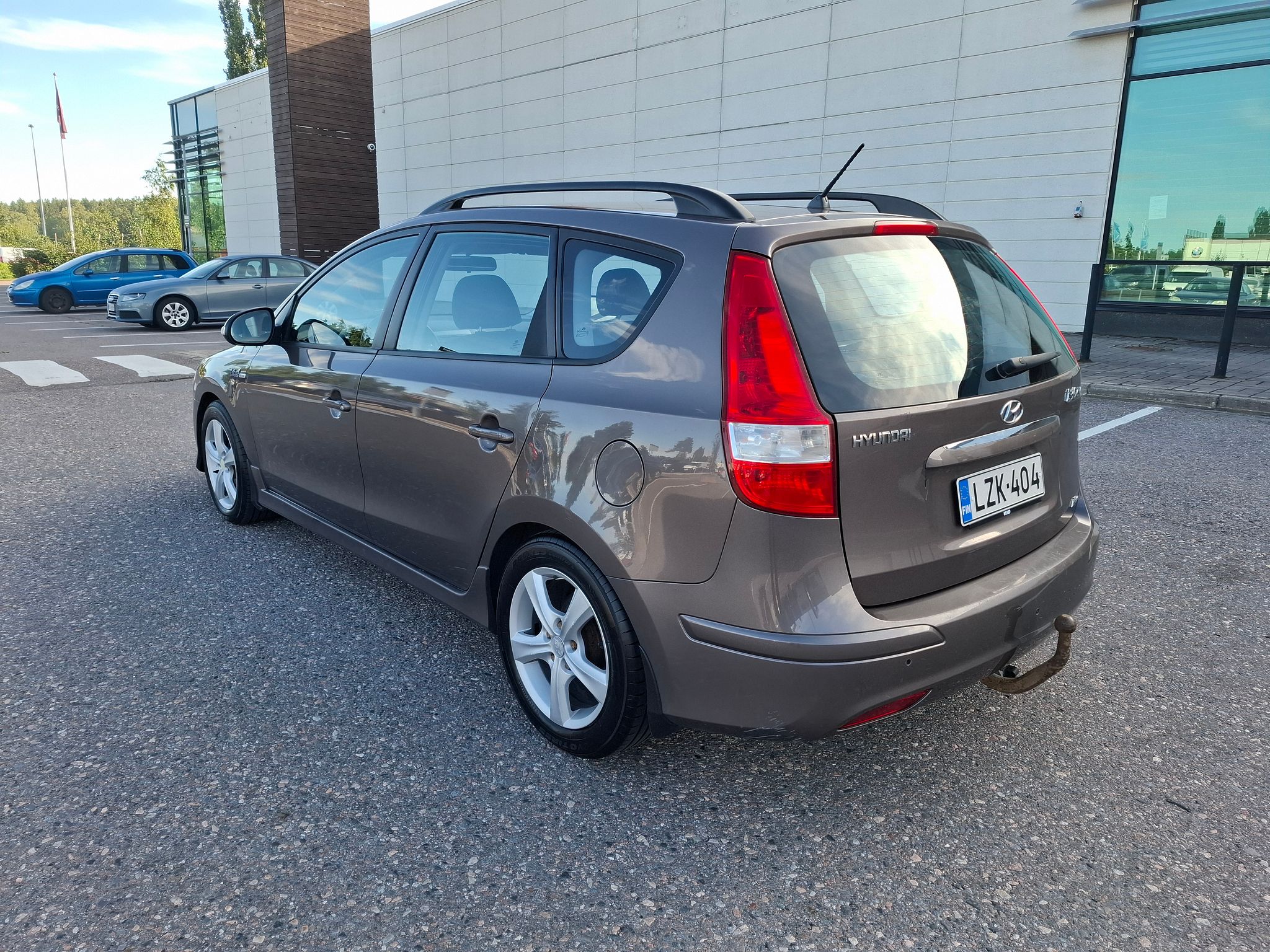 Image 5/28