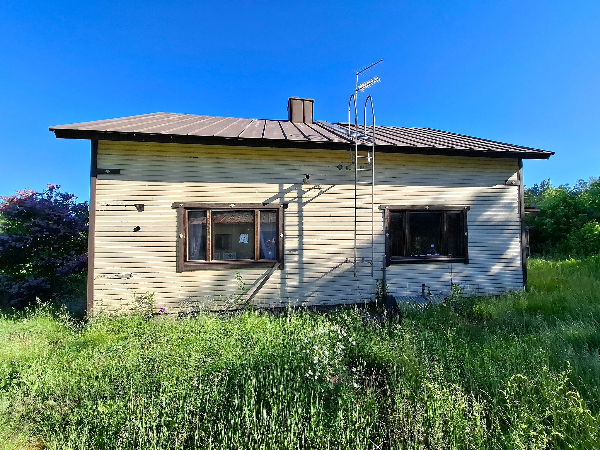 Image 13/25