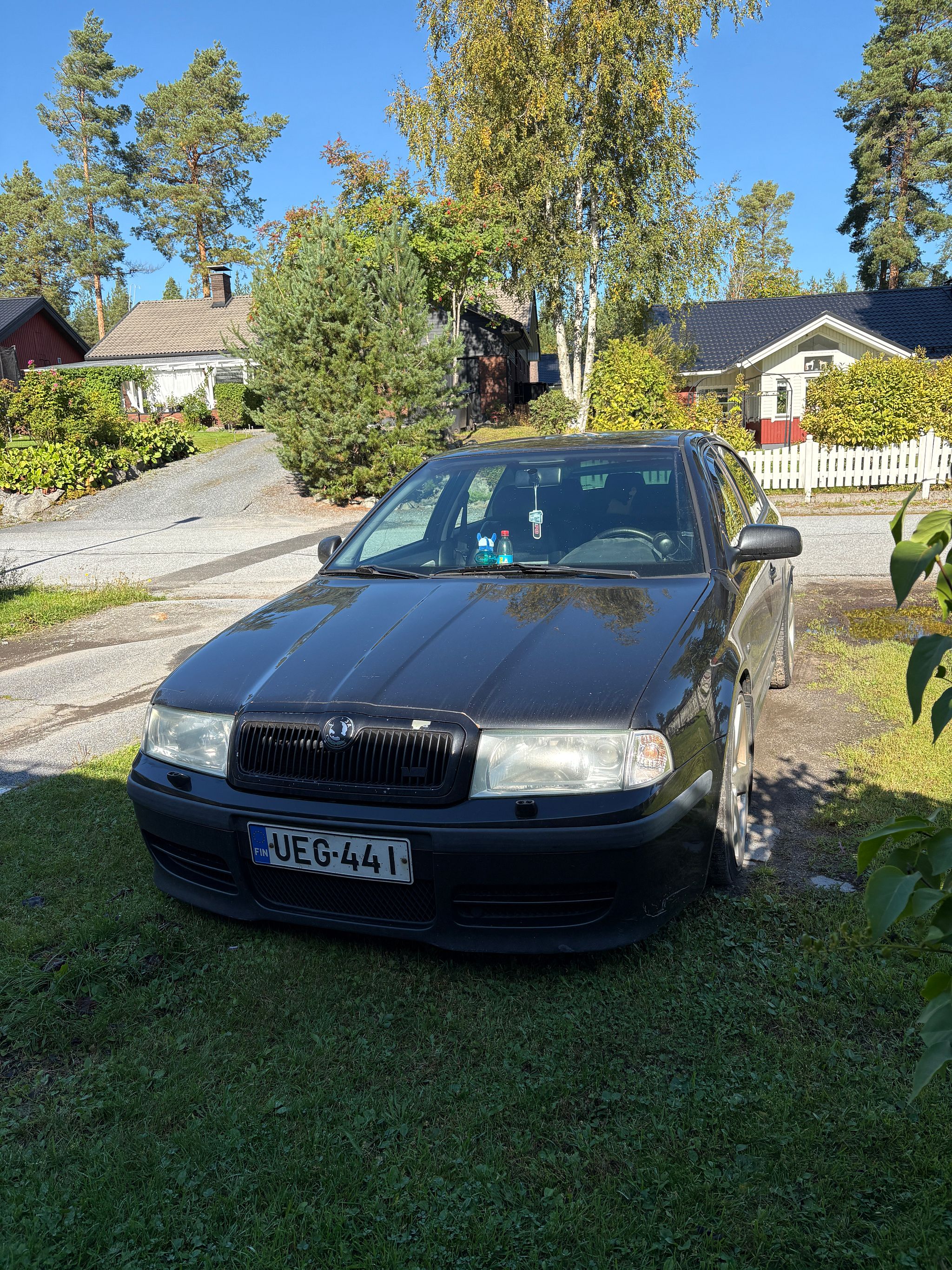 Image 1/22