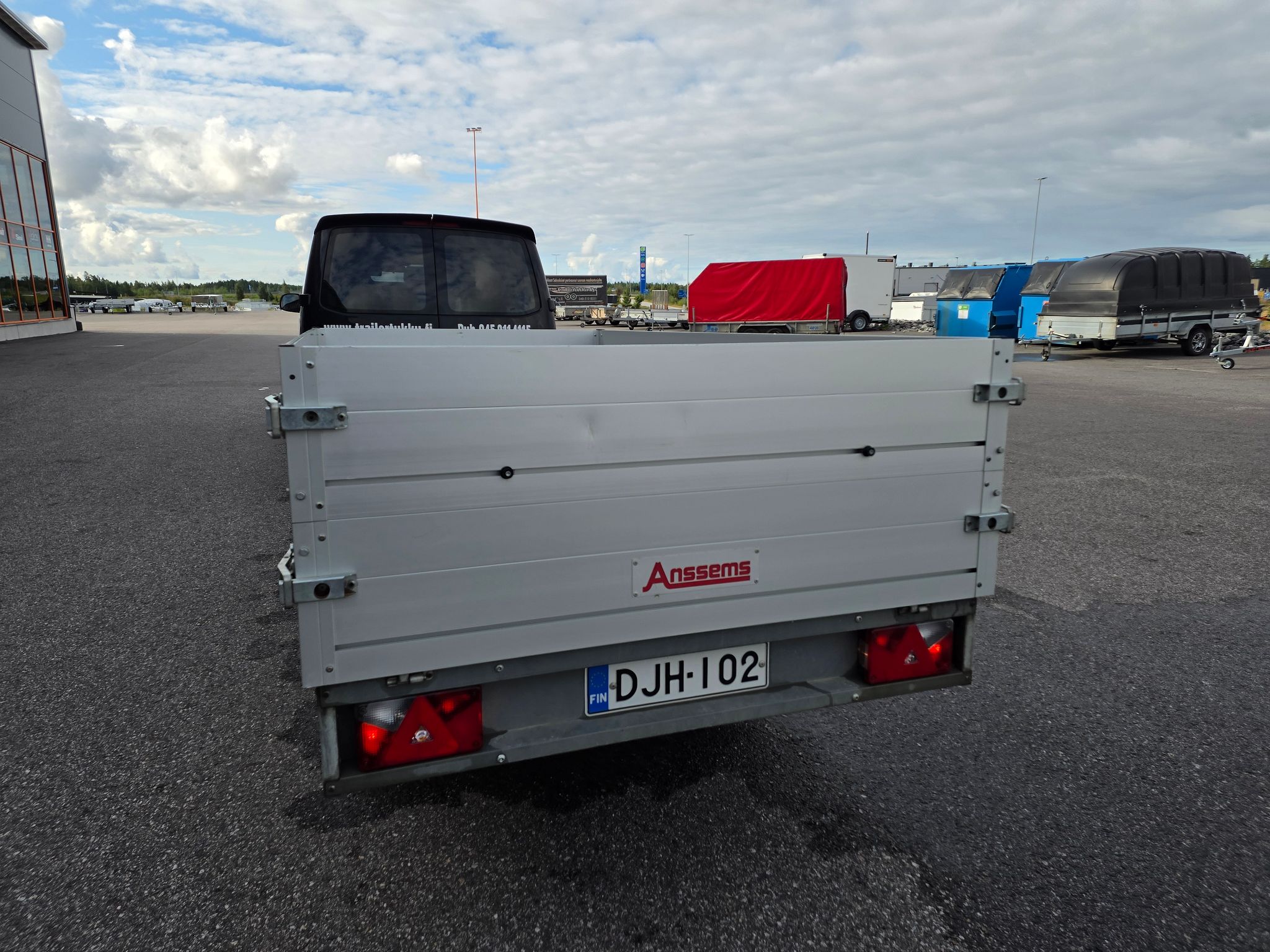Image 5/14