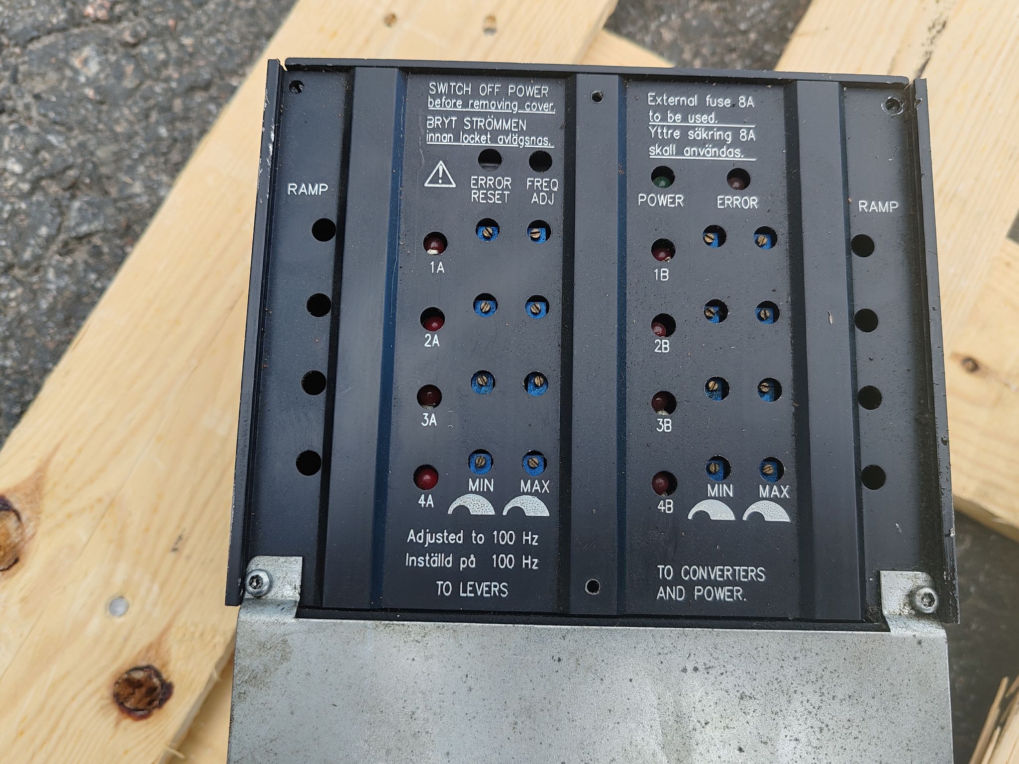 Image 6/8