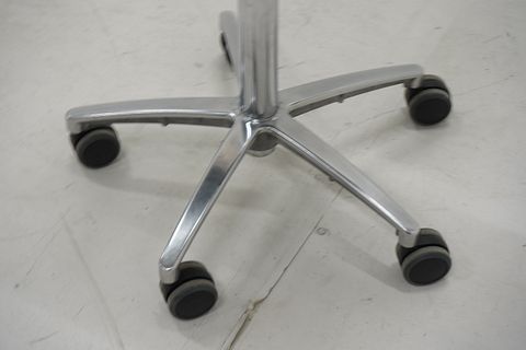 Image 7/7