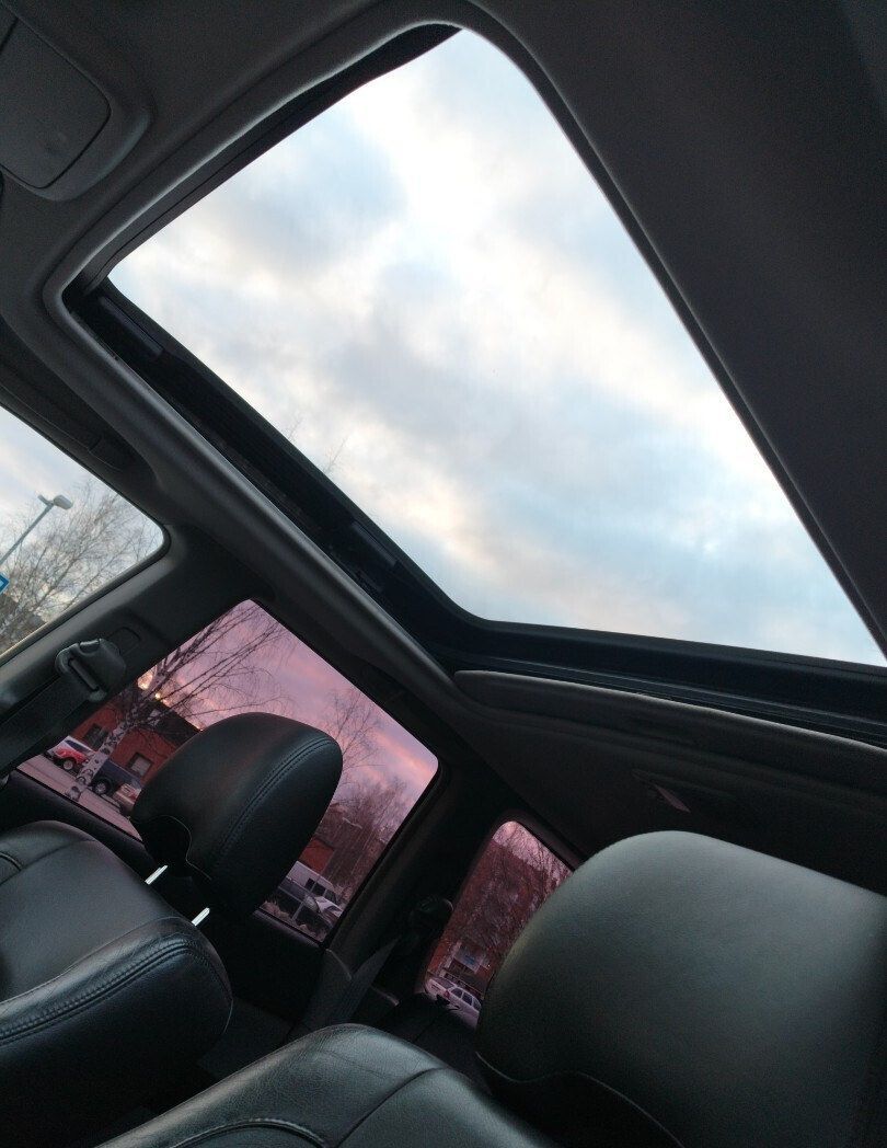 Image 10/10