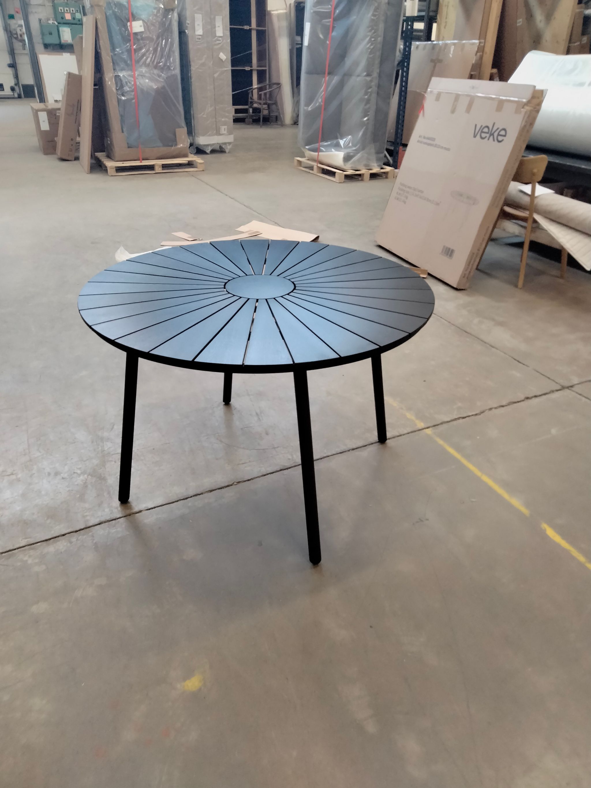 Image 1/5