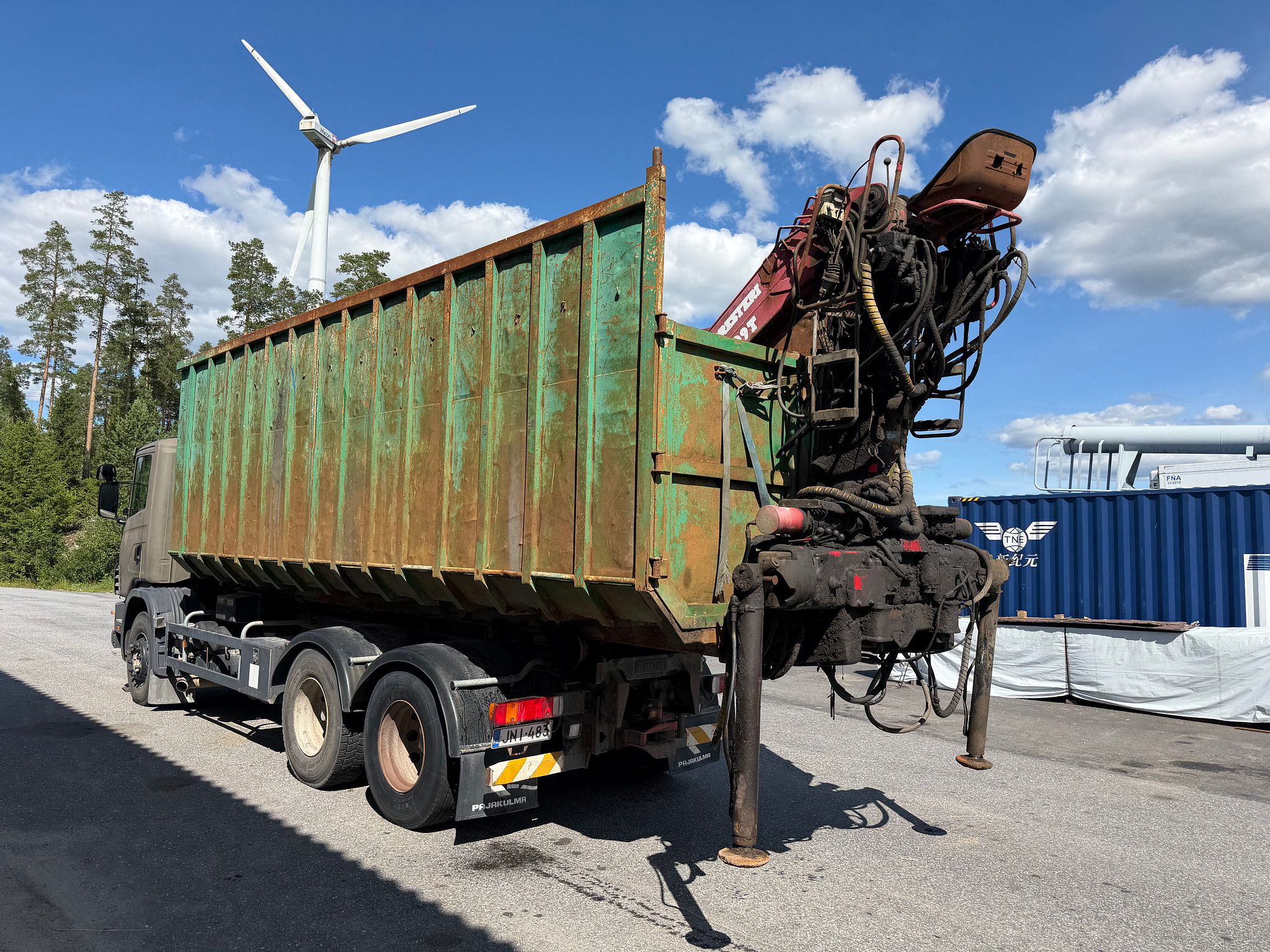 Image 1/12