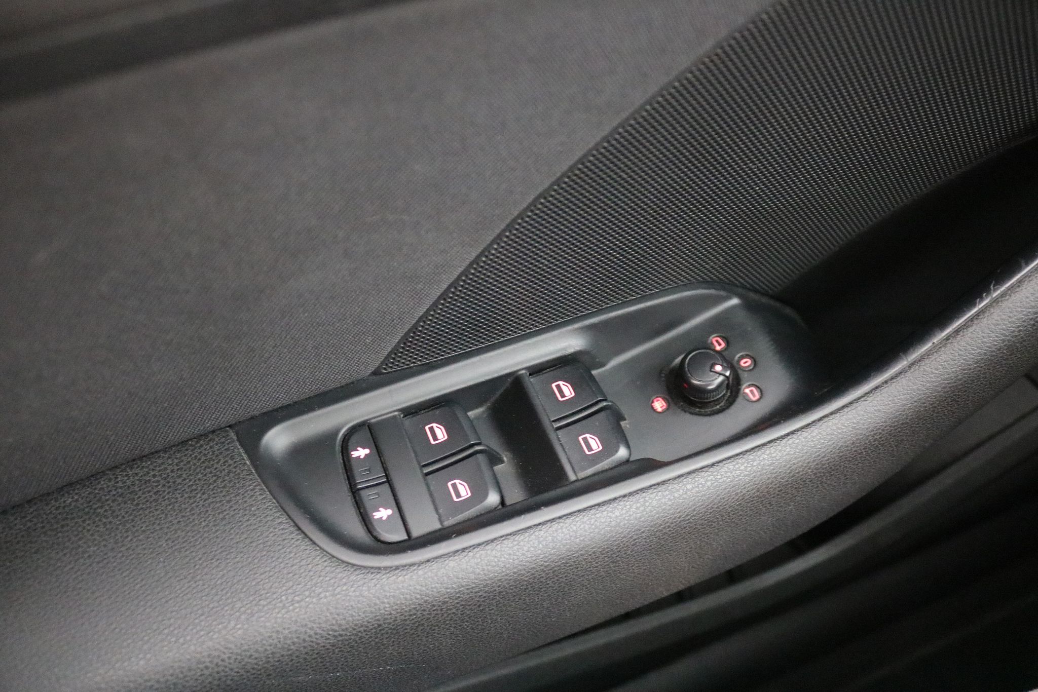 Image 35/50