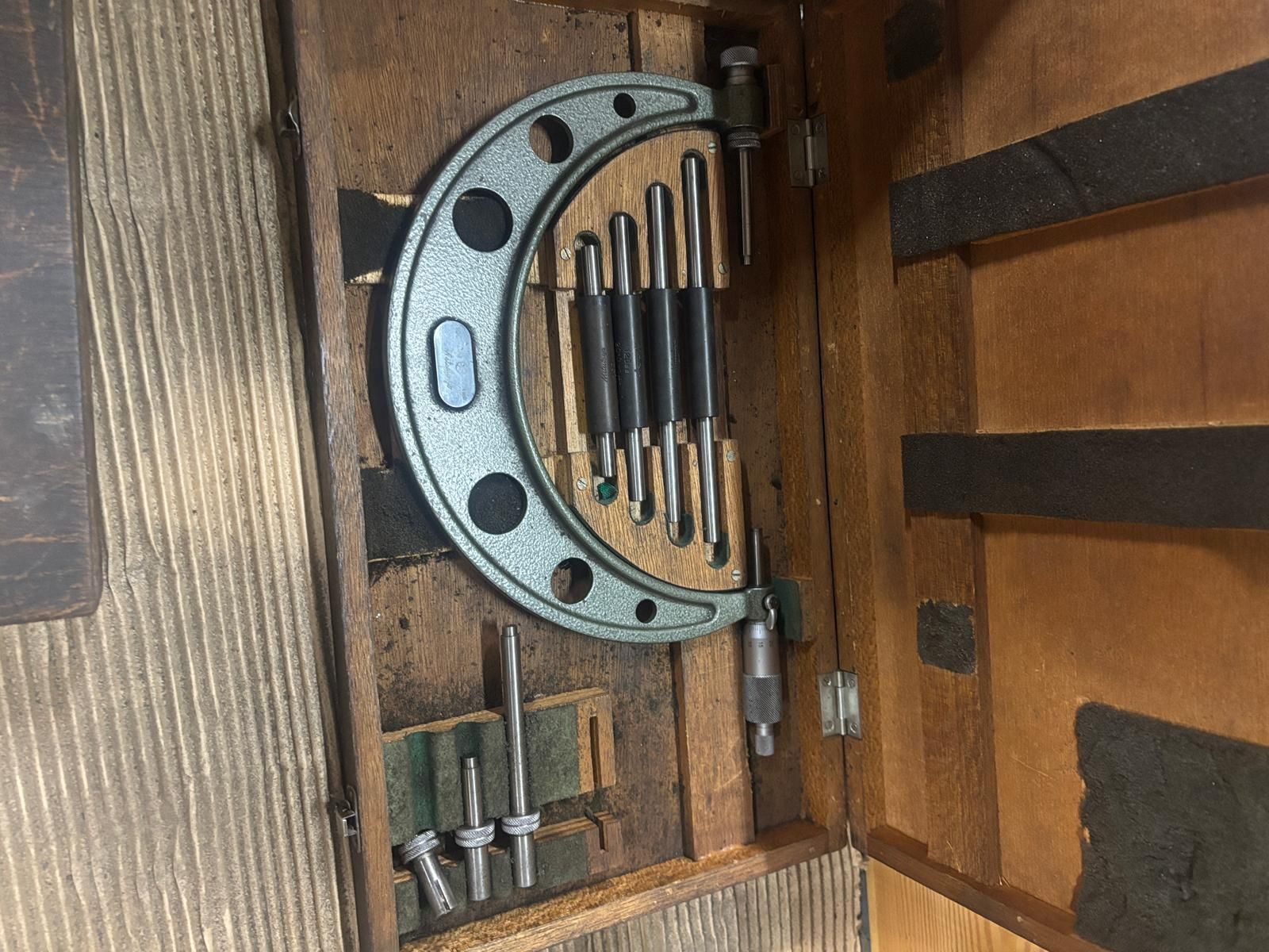 Image 10/36