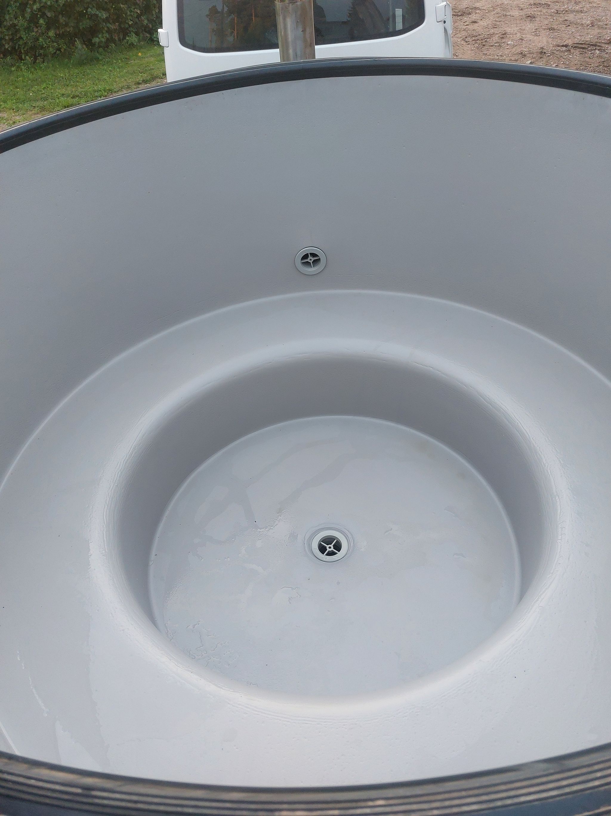 Image 3/9