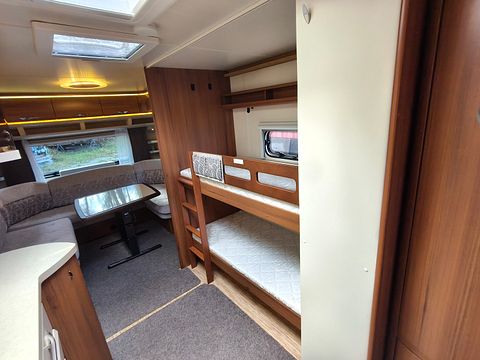Image 12/30