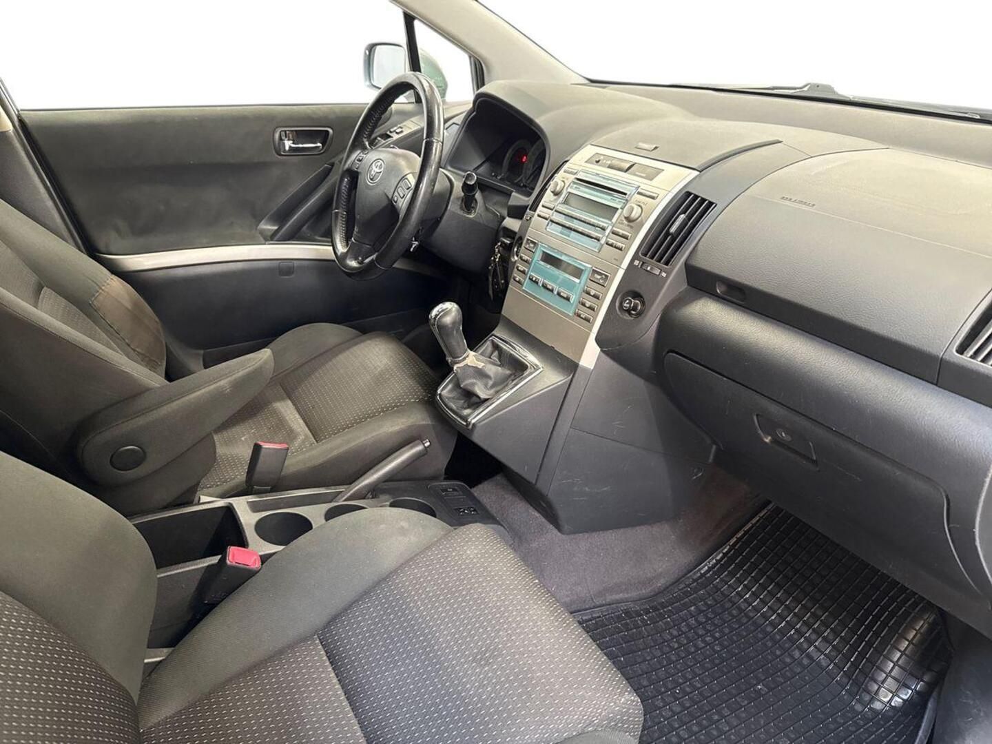 Image 7/34