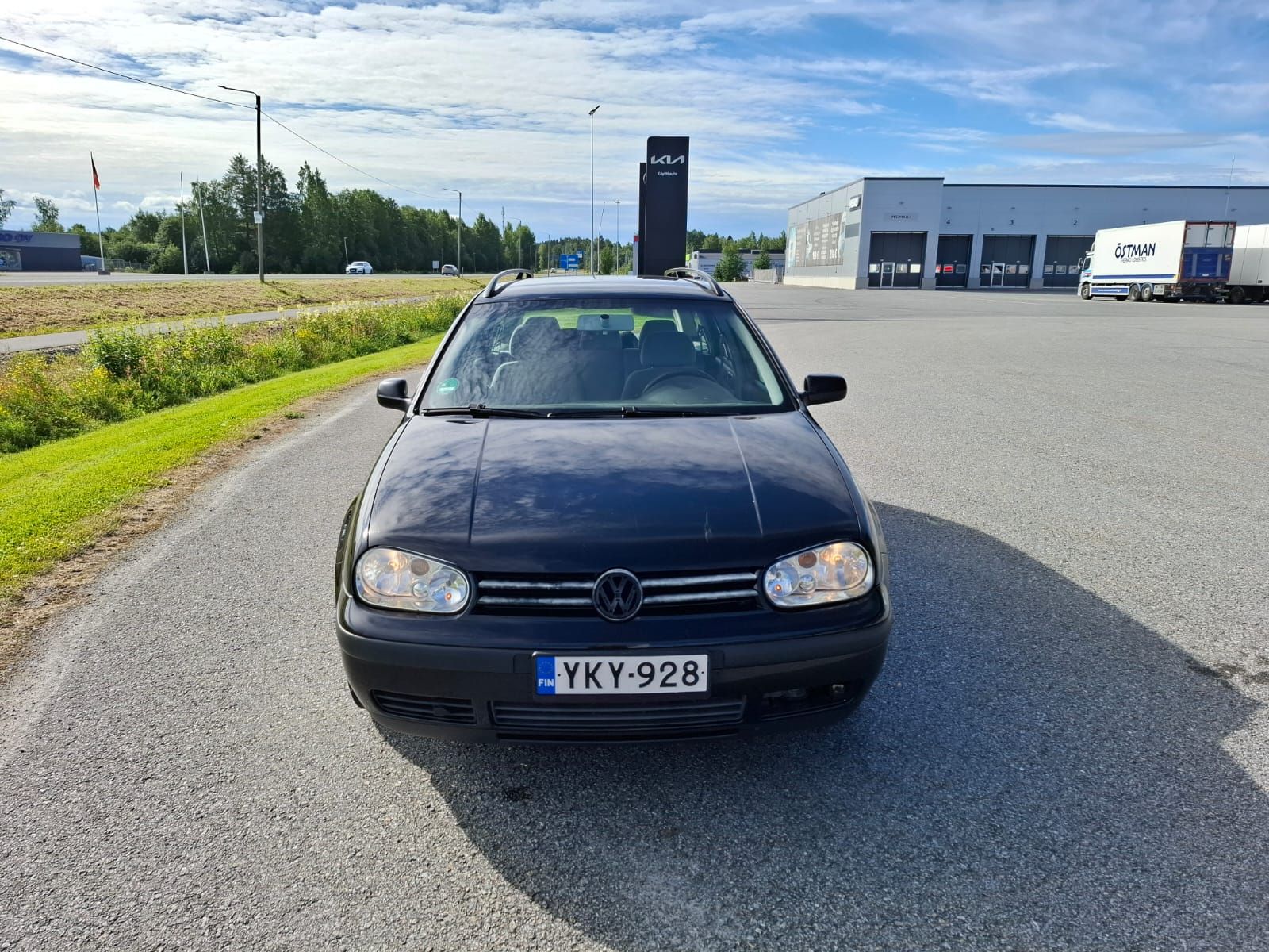 Image 8/56
