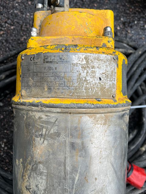 Image 7/7