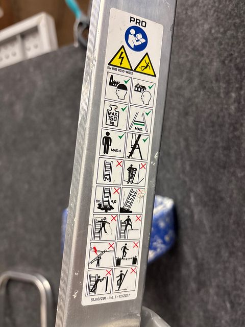 Image 24/26