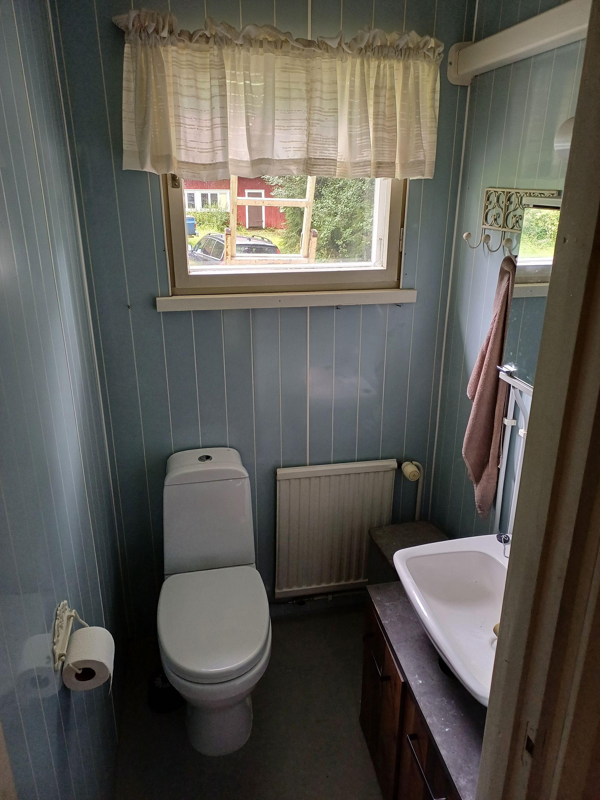 Image 12/23
