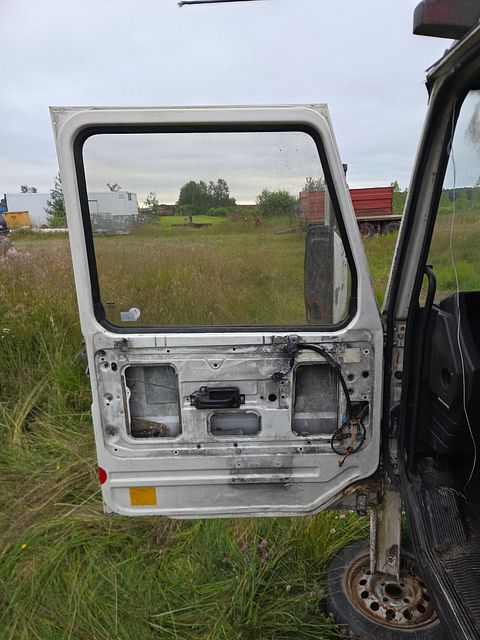 Image 11/38