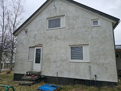 Image 2/38