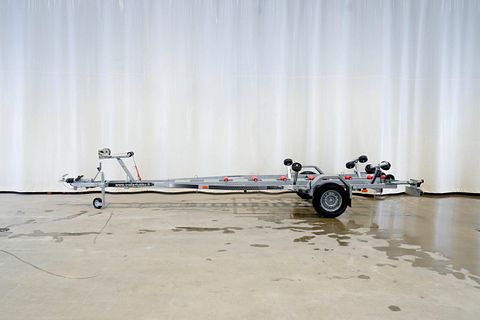 Image 2/20