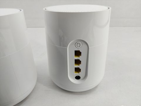 Image 2/3