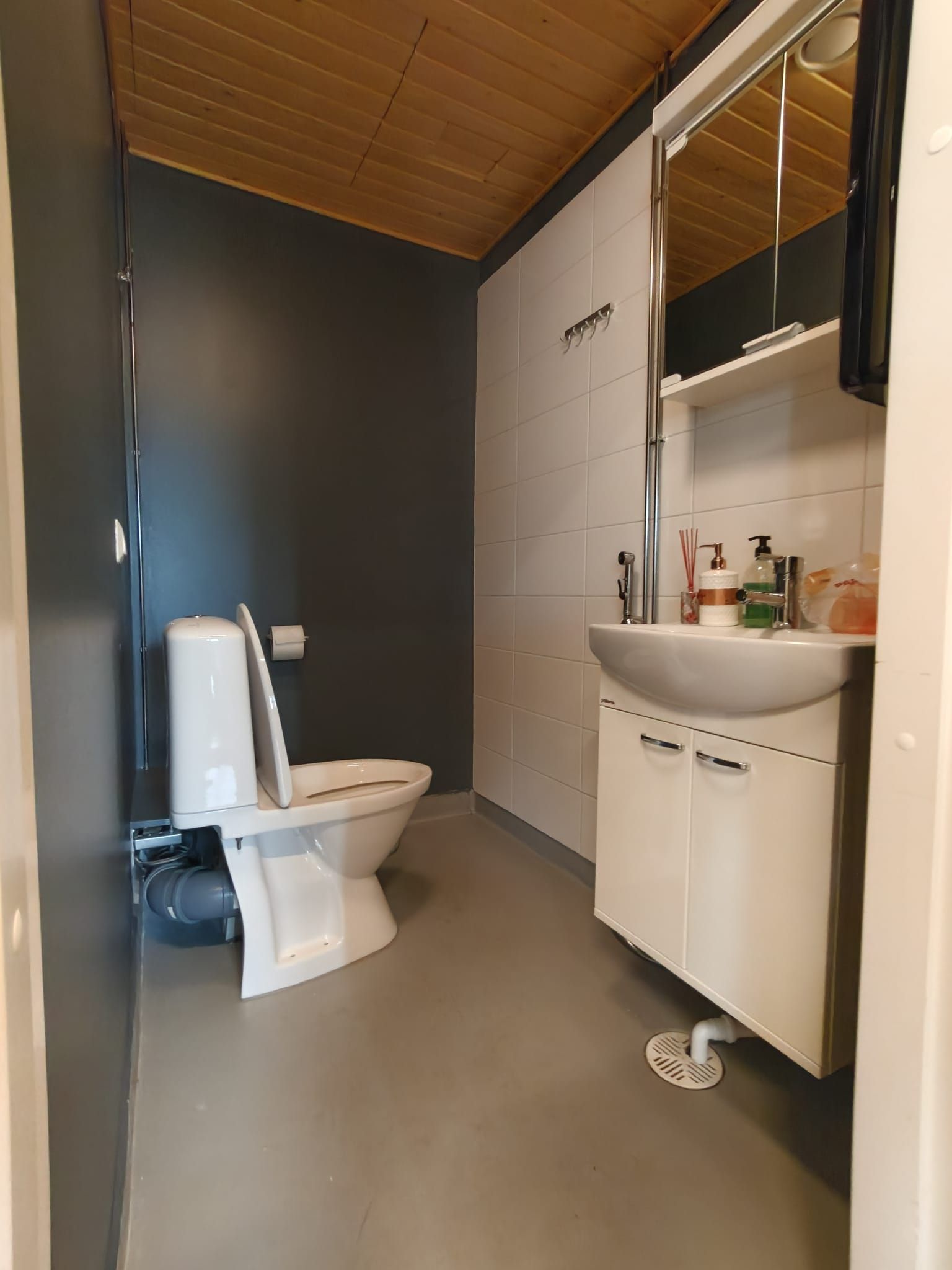 Image 10/25
