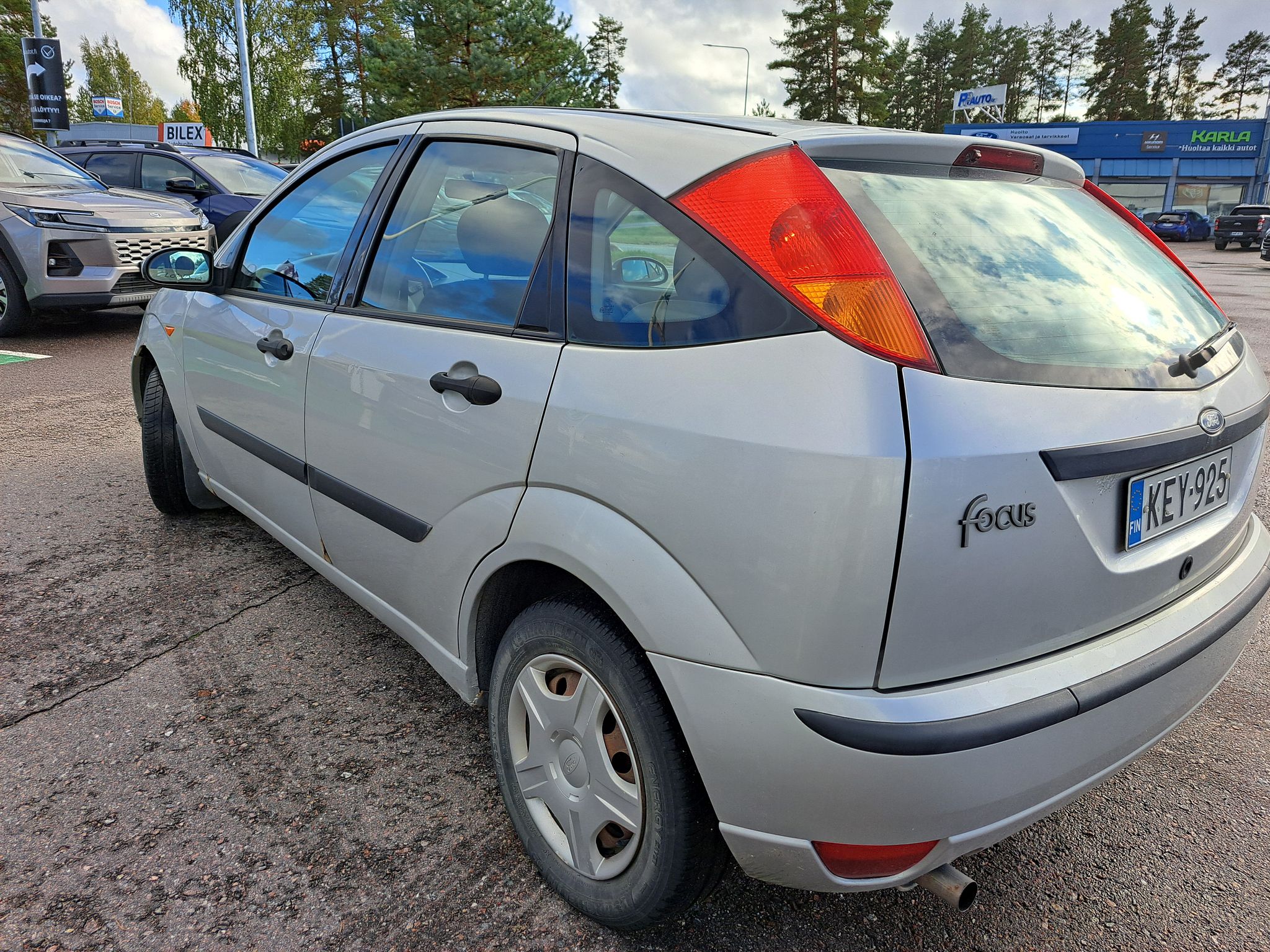 Image 6/15