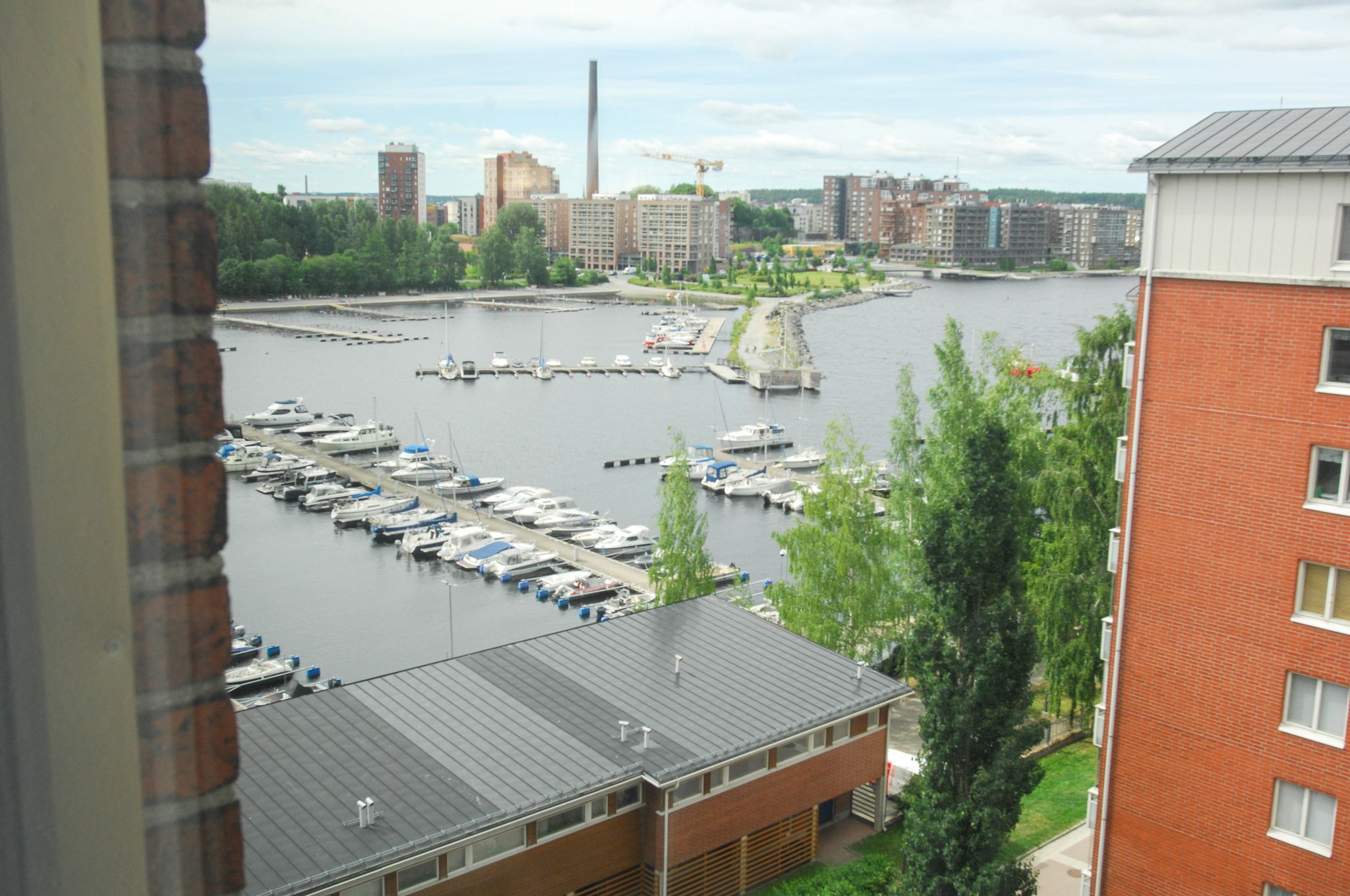 Image 24/28