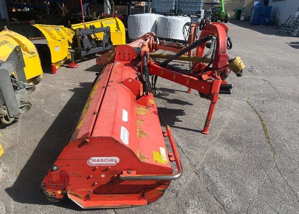 Image 3/12