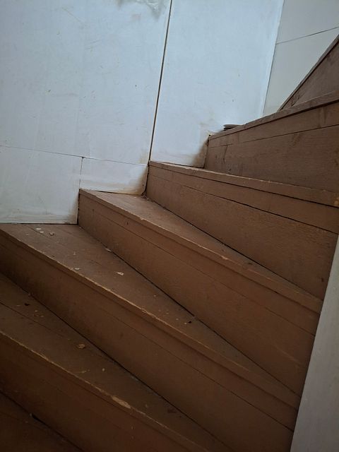 Image 18/26