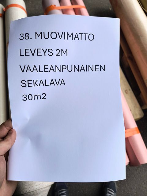 Image 3/4