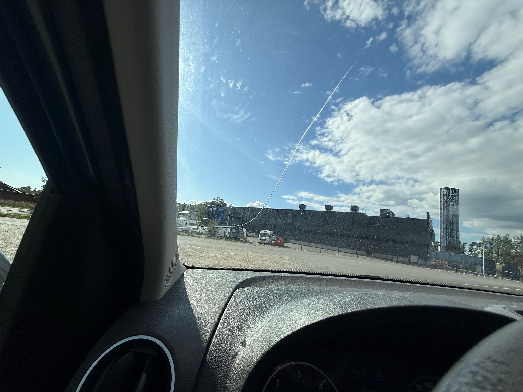 Image 21/23