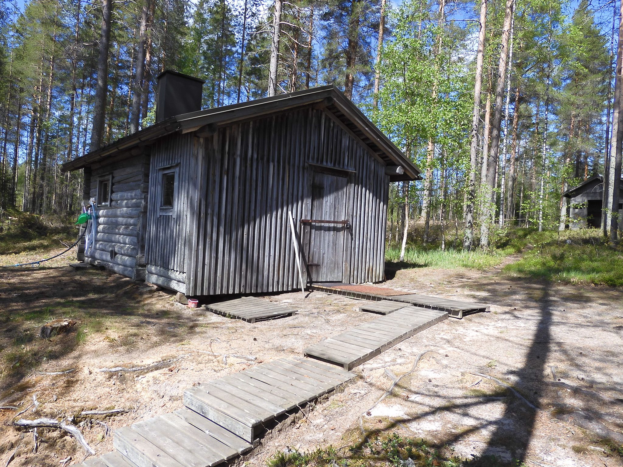 Image 11/23