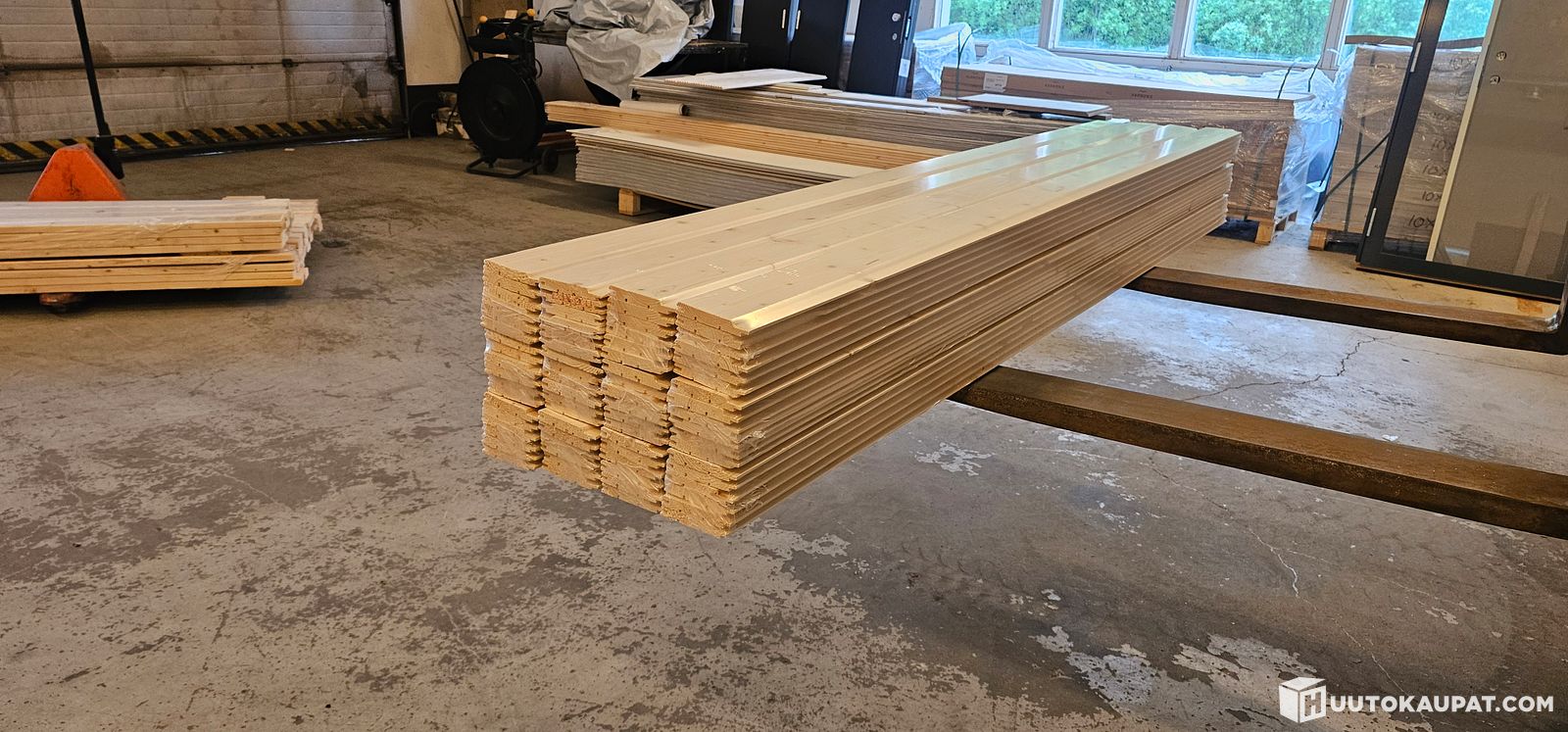 158jm 13,5m2  Saunapaneeli SASU STS 15x95x2100mm AB