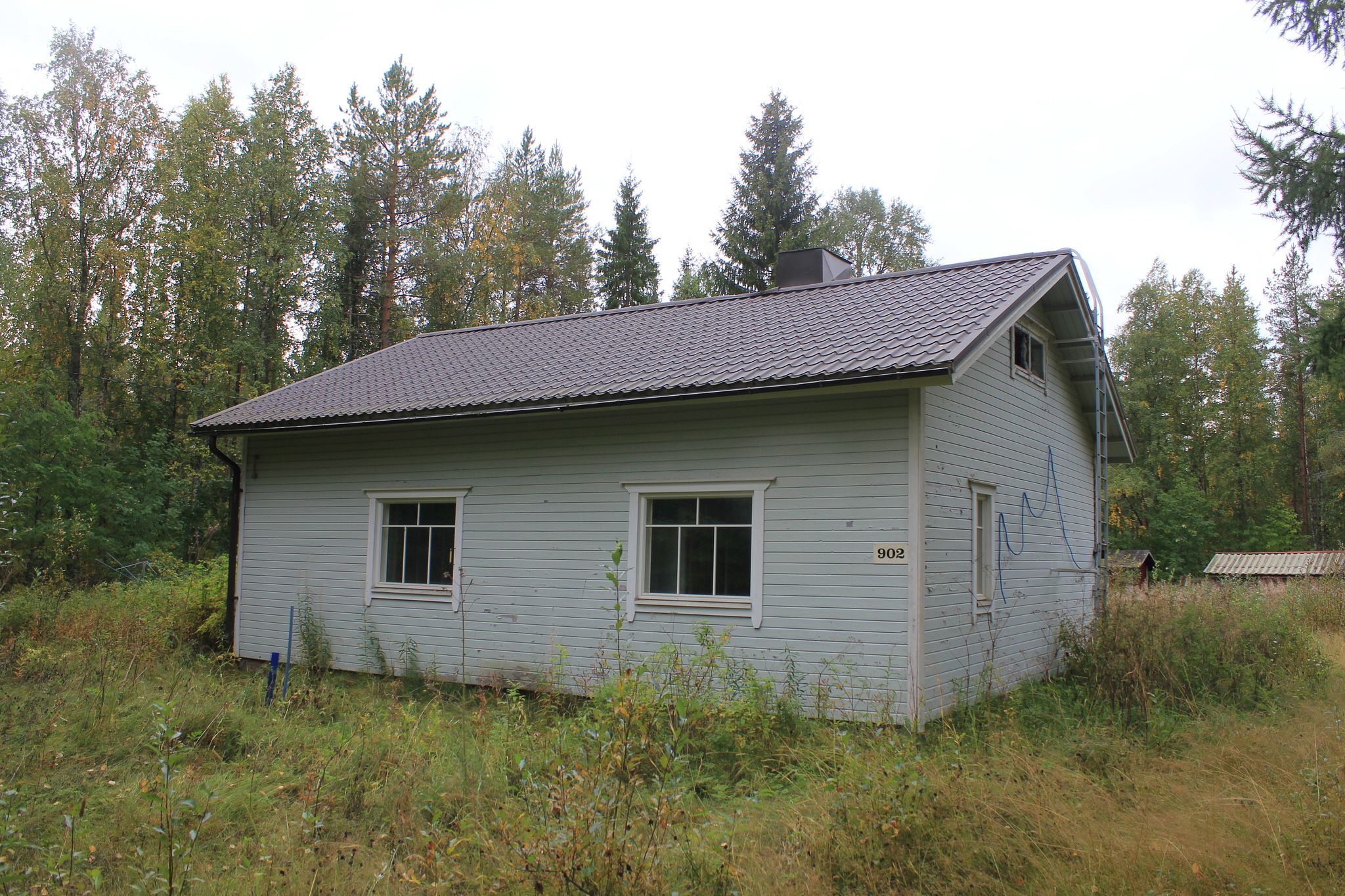 Image 2/20