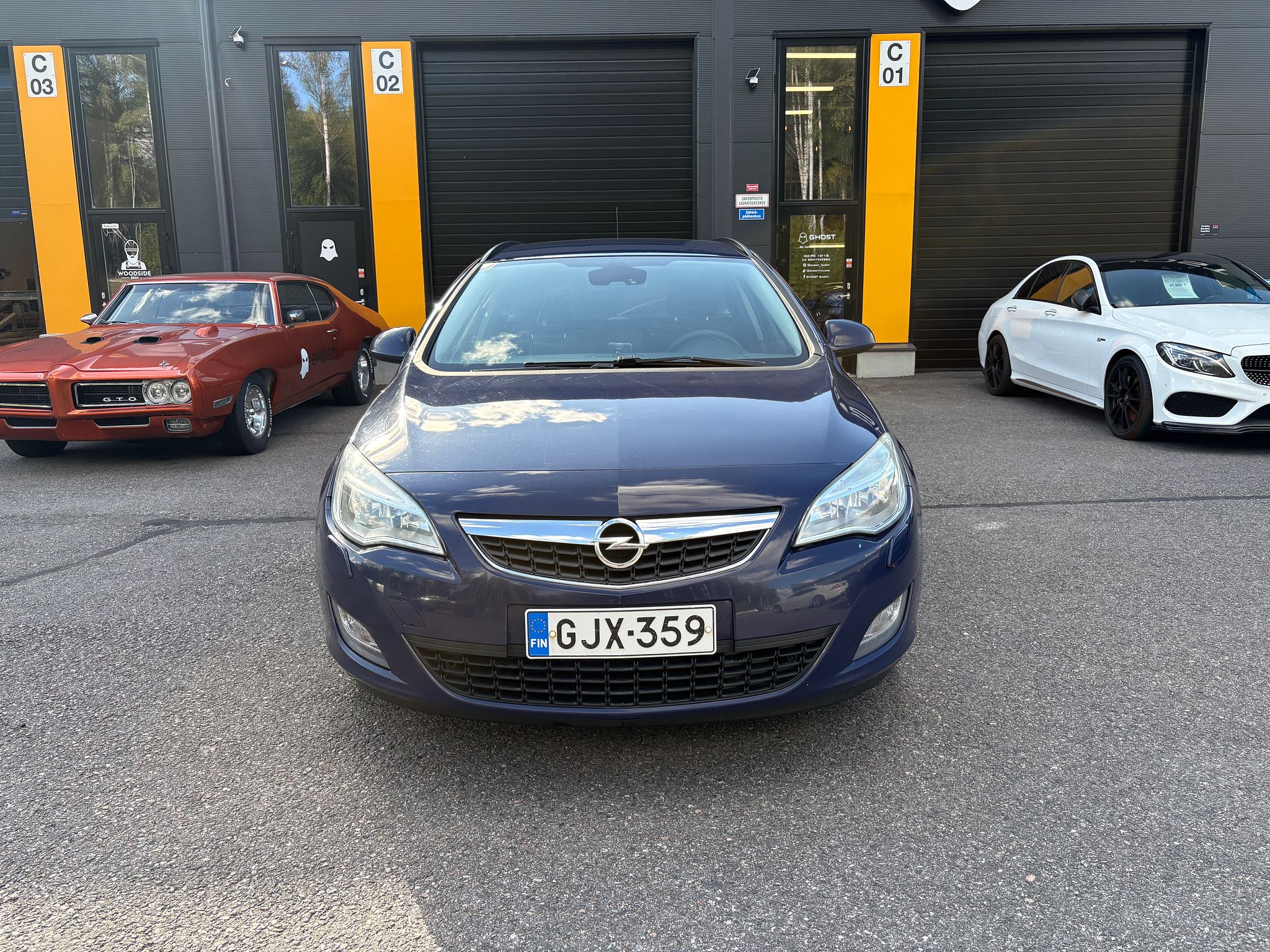 Image 2/27