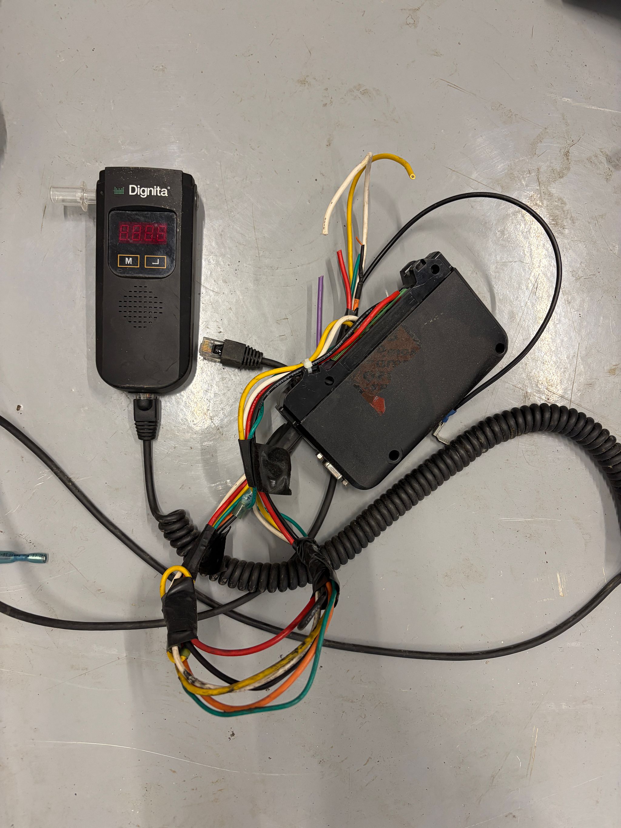 Image 1/4