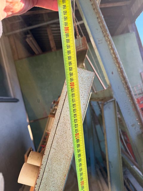 Image 7/7