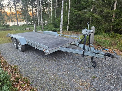 Image 1/20