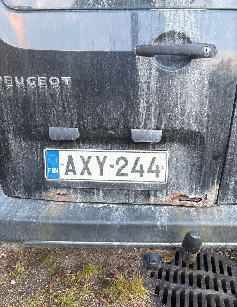 Image 5/12