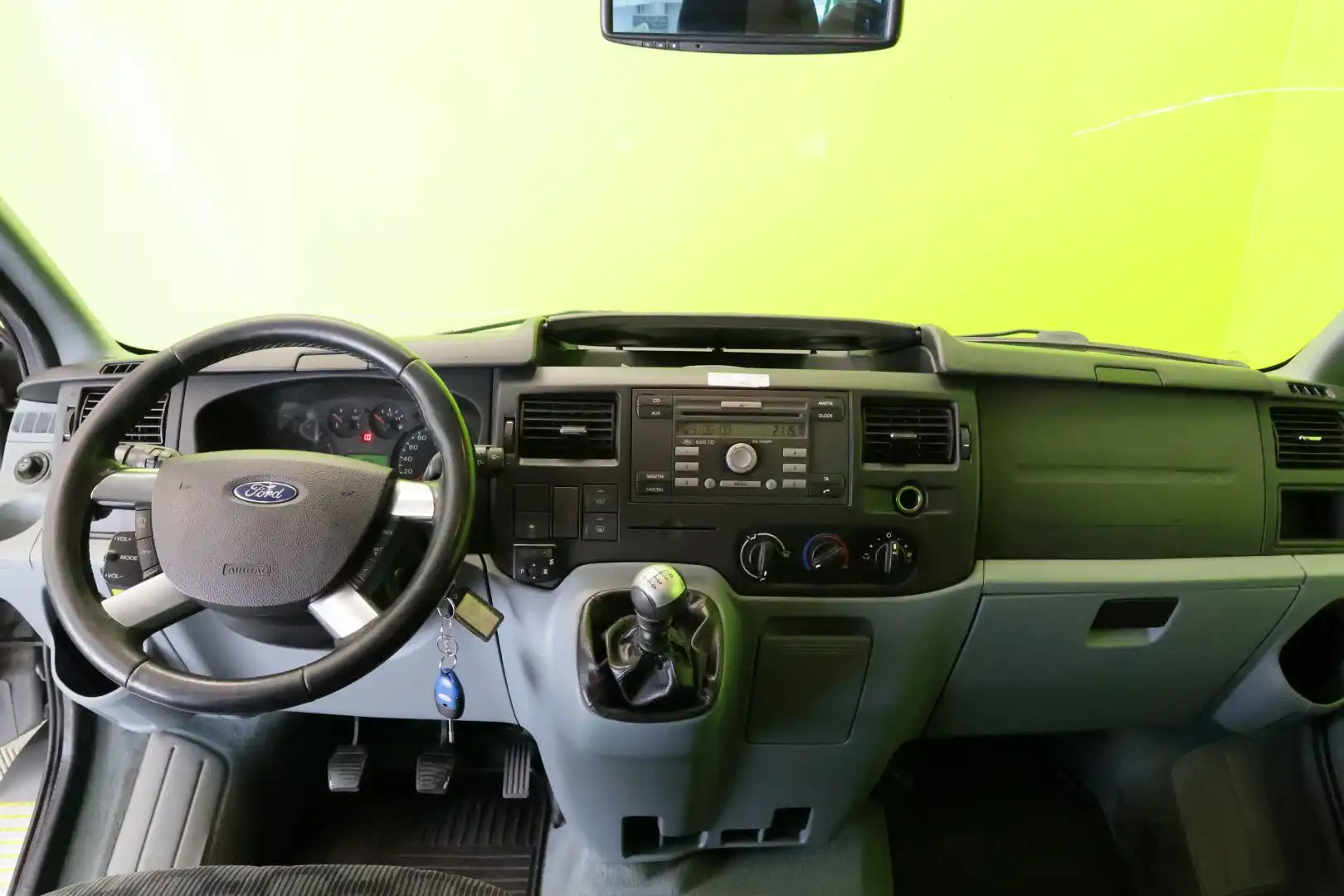 Image 7/32