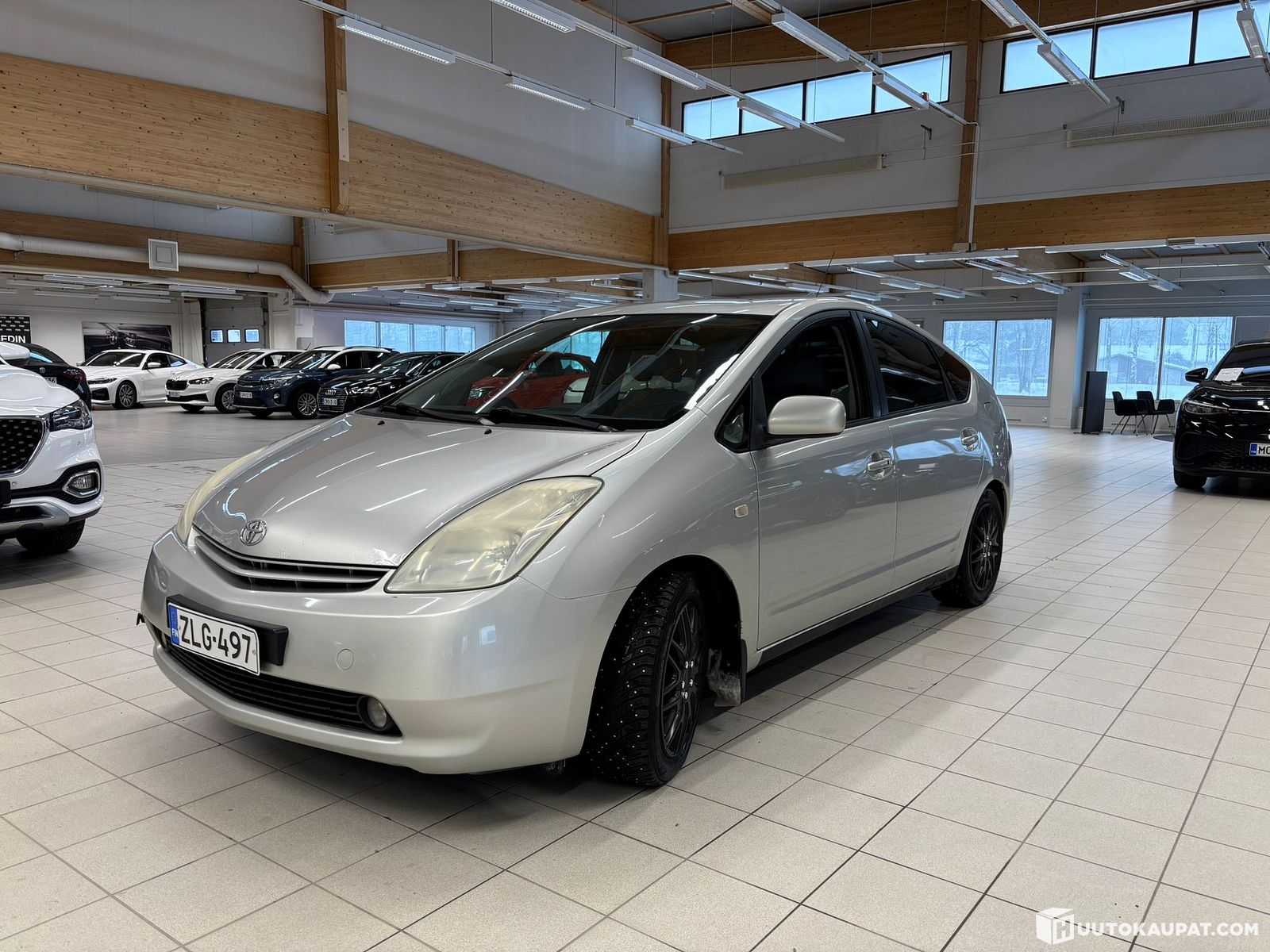 Toyota Prius // HUOLTOKIRJA! / AUTOMAATTI! //, 2004, Järvenpää ...