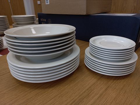Image 2/3