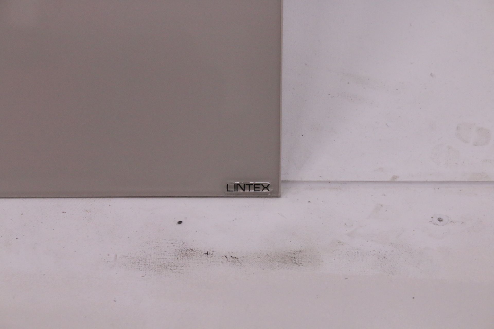 Image 9/10