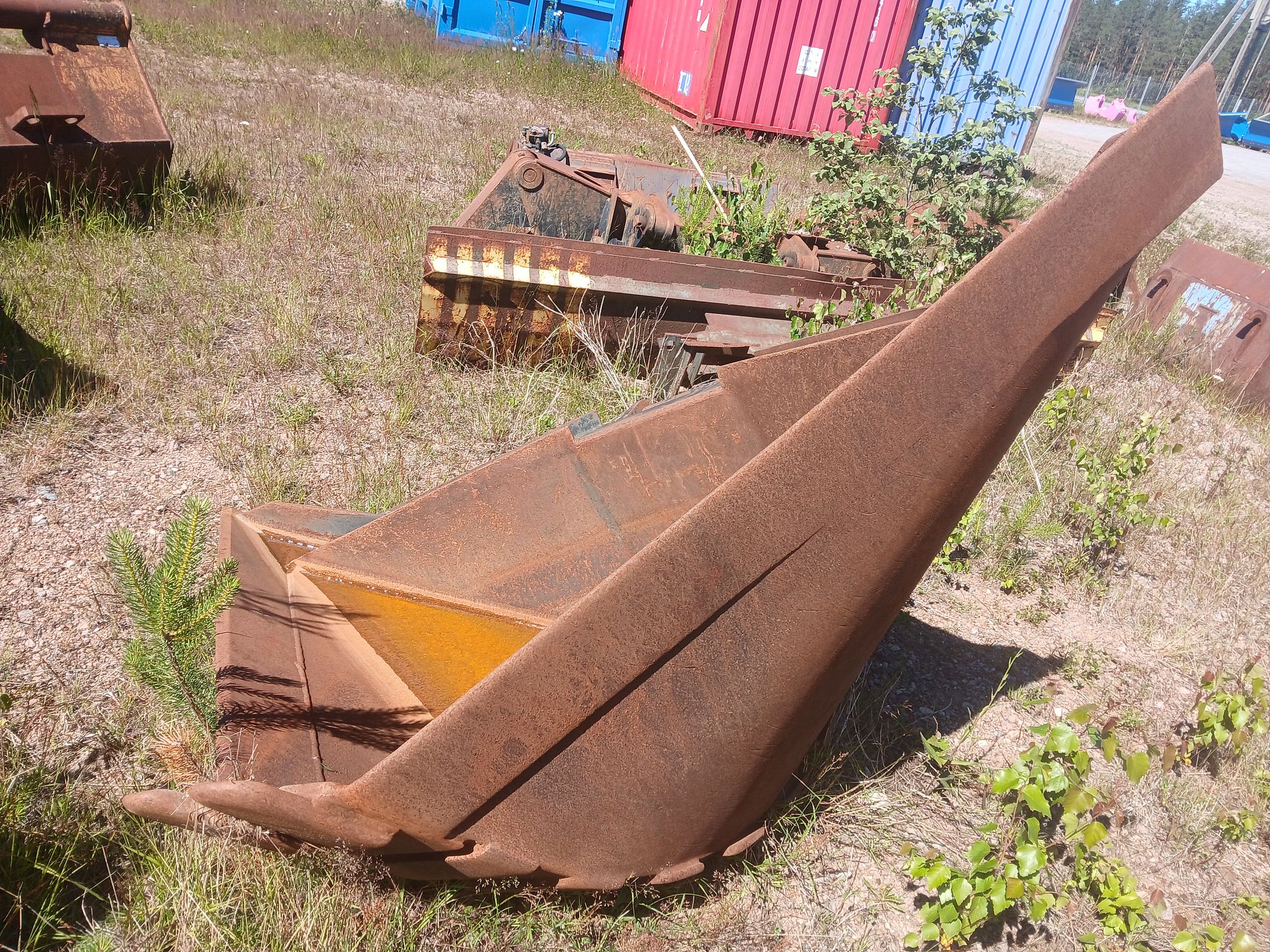 Image 7/10