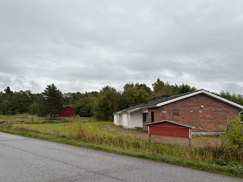 Image 5/56