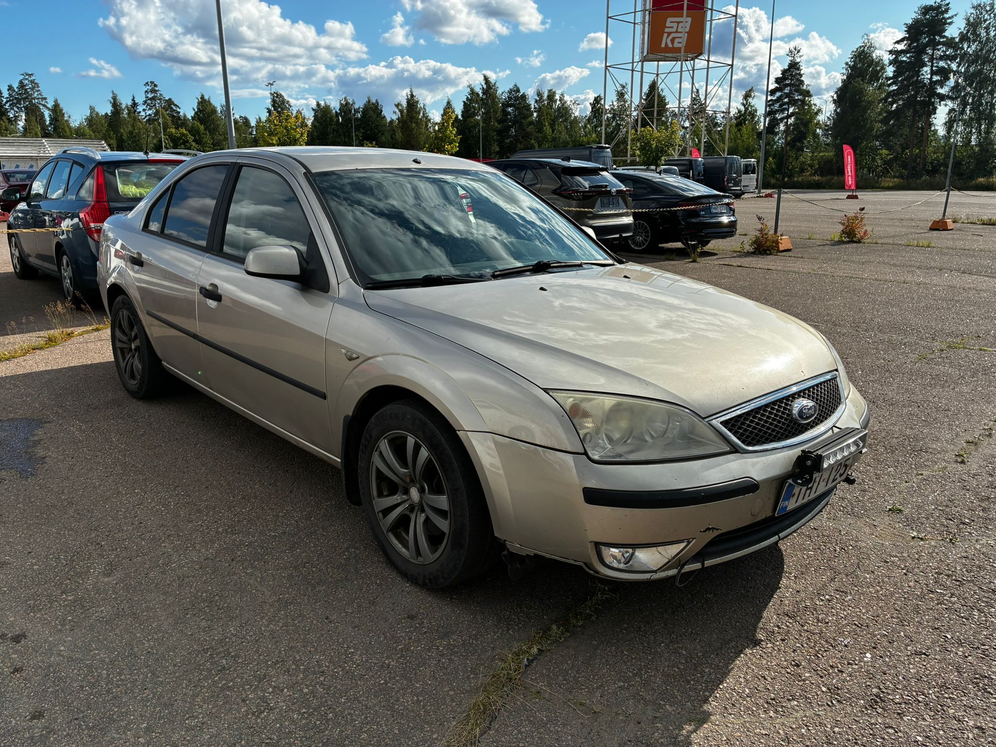 Image 1/17